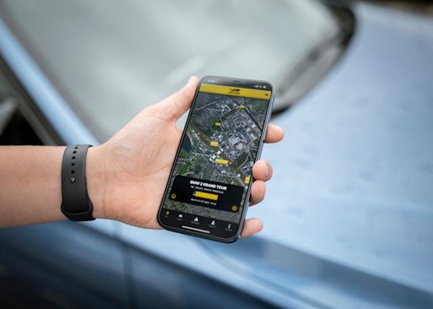 The 4 Main Benefits of Using a Car Tracker